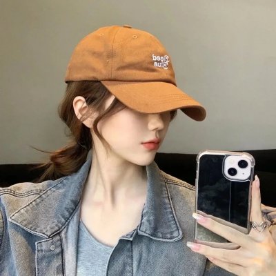 游艇藏春